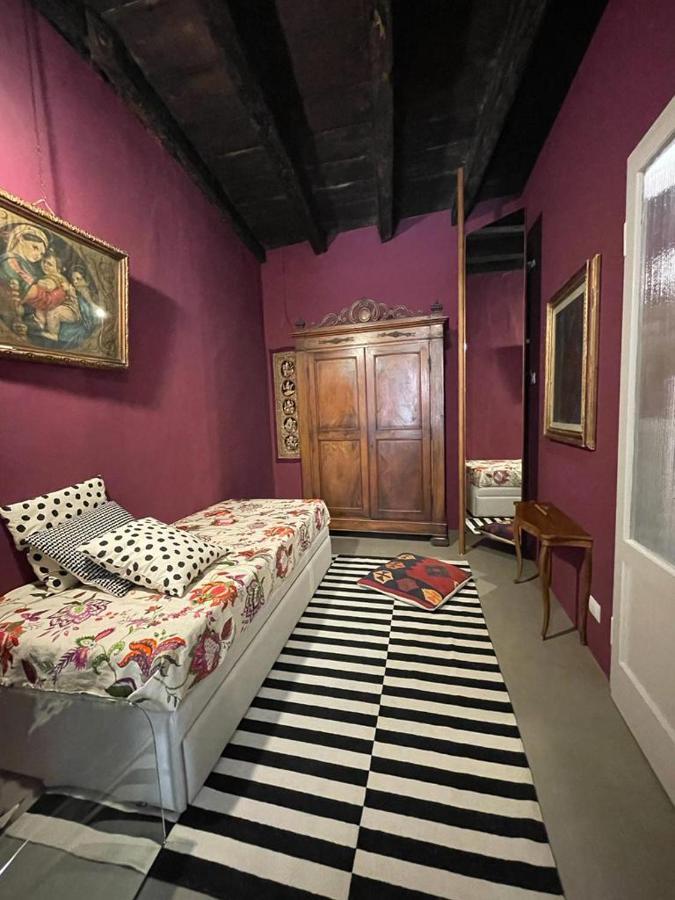 Torre Dell'Angelo B&B Desenzano del Garda Exterior photo